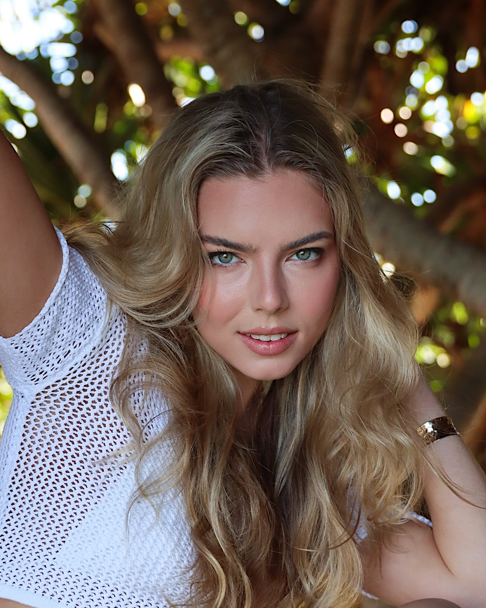 Bronzed glowing skin, shot outdoors